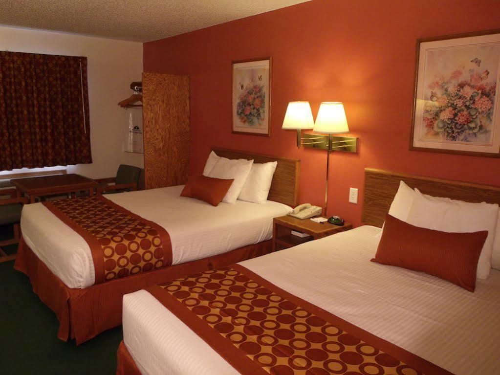 Americas Best Value Inn And Suites - Nevada Exterior photo