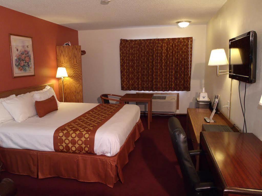 Americas Best Value Inn And Suites - Nevada Exterior photo
