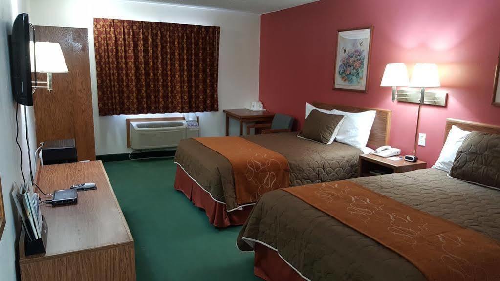 Americas Best Value Inn And Suites - Nevada Exterior photo
